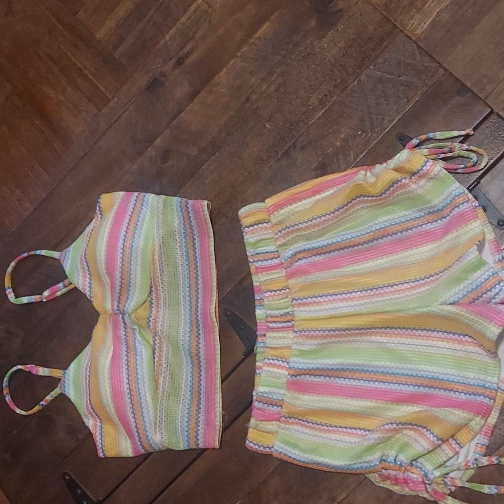 Two-piece crop top and shorts set